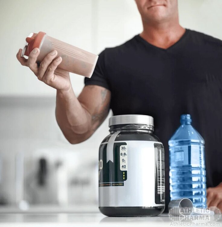 Приготовление протеинового коктейля